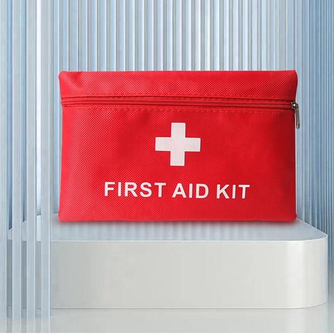 14 adet ilk yardım çantası tra - Travel Accessories Essentials incelemesi ve fiyatı